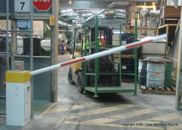 Boom gate 3-6mtr arm